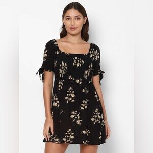 American Eagle Floral Tie-Sleeve Smocked Mini Dress